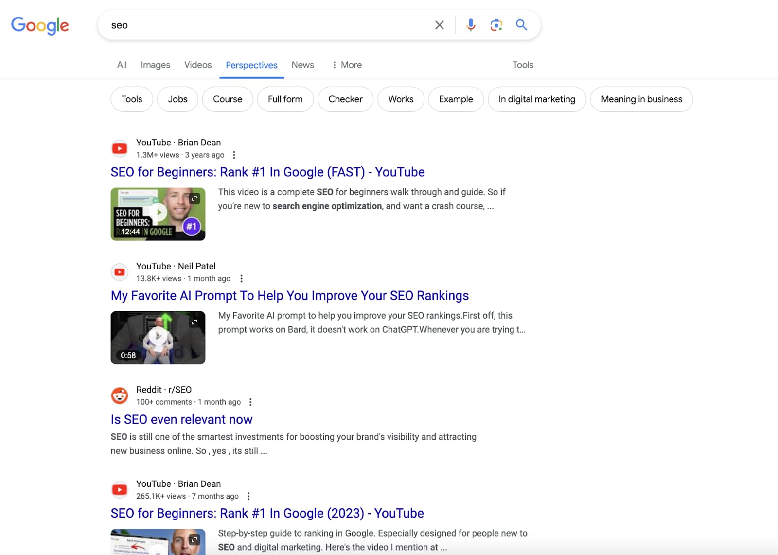 Captura de tela mostrando a aba de "perspectivas" do Google para a pesquisa sobre "SEO". Ela exibe diversos resultados de criadores de conteúdo, como vídeos de especialistas no topo de página, e logo abaixo discussões em um fórum